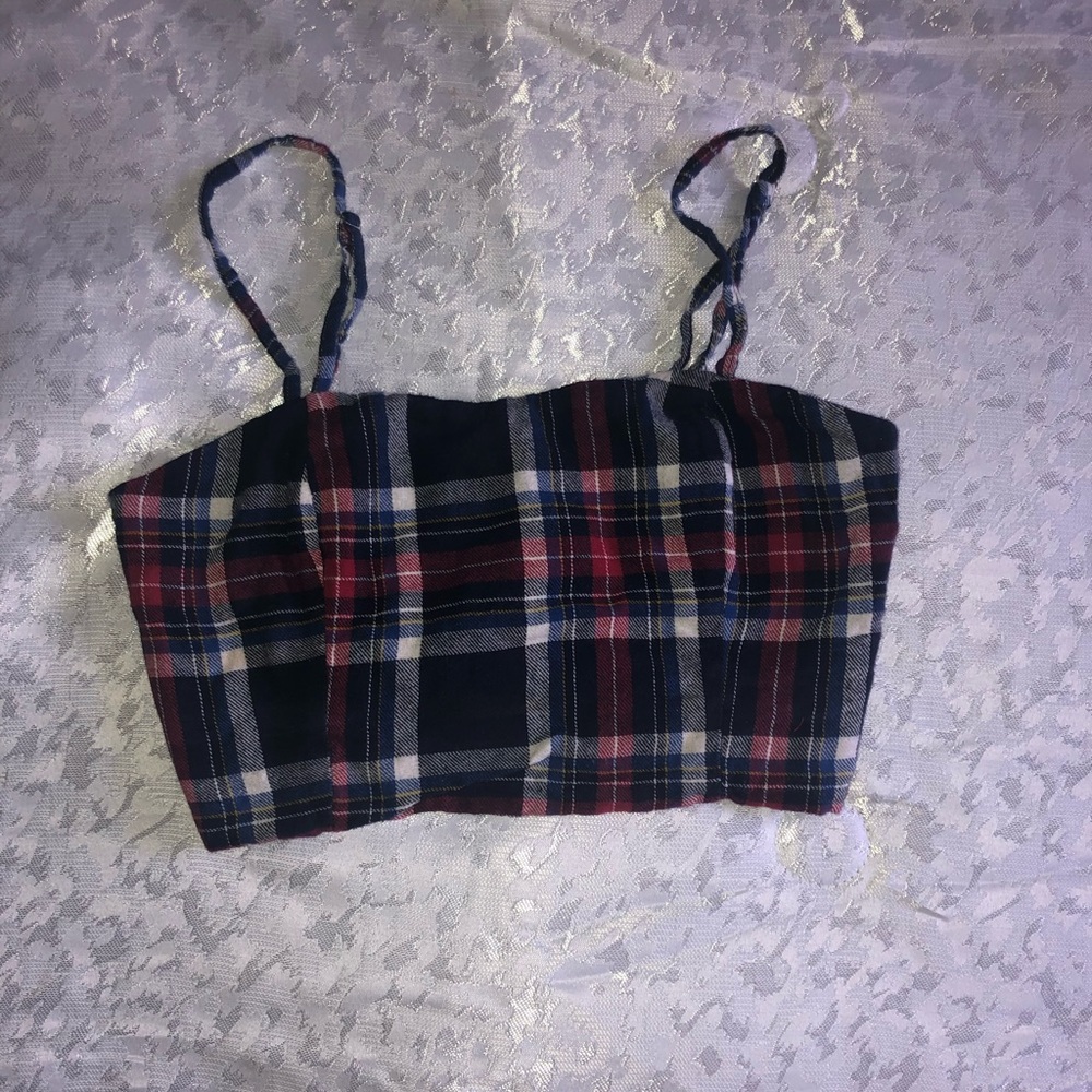 Cute crop top shirt